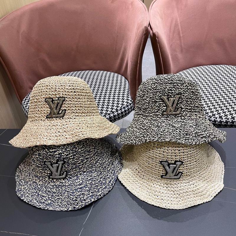 LV hat 060106
